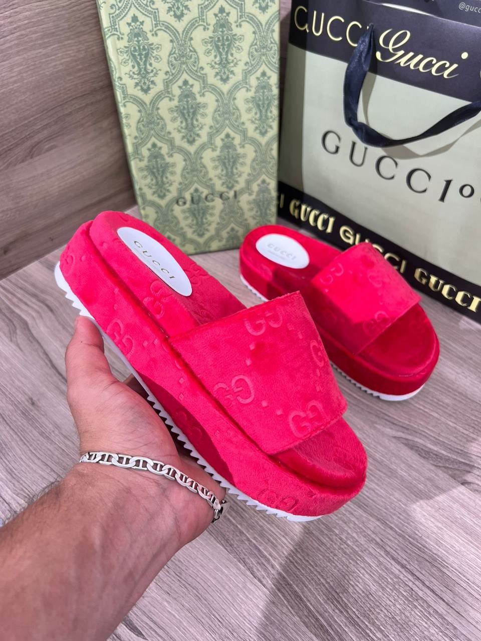 Sandalias Gucci - Imagen 1
