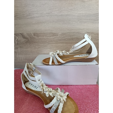 Sandalias romanas flores - Imagen 1