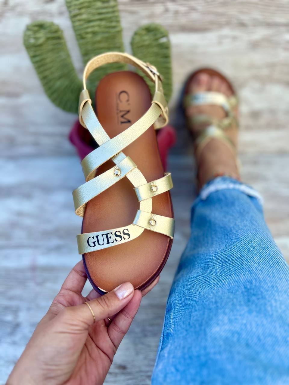Sandalias romanas Guess - Imagen 1