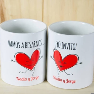 Taza personalizada san Valentín Vamos a besarnos - Imagen 1