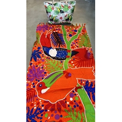 Toalla  pájaro y bolso a juego - Imagen 2