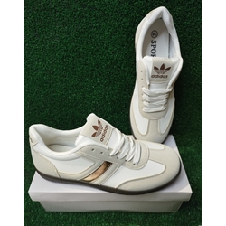 Zapatillas Adidas bronce - Imagen 2