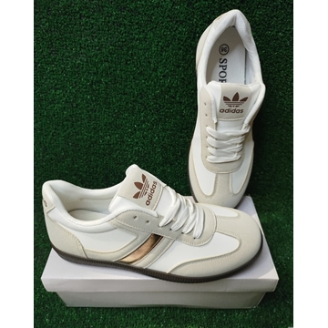 Zapatillas Adidas bronce - Imagen 2