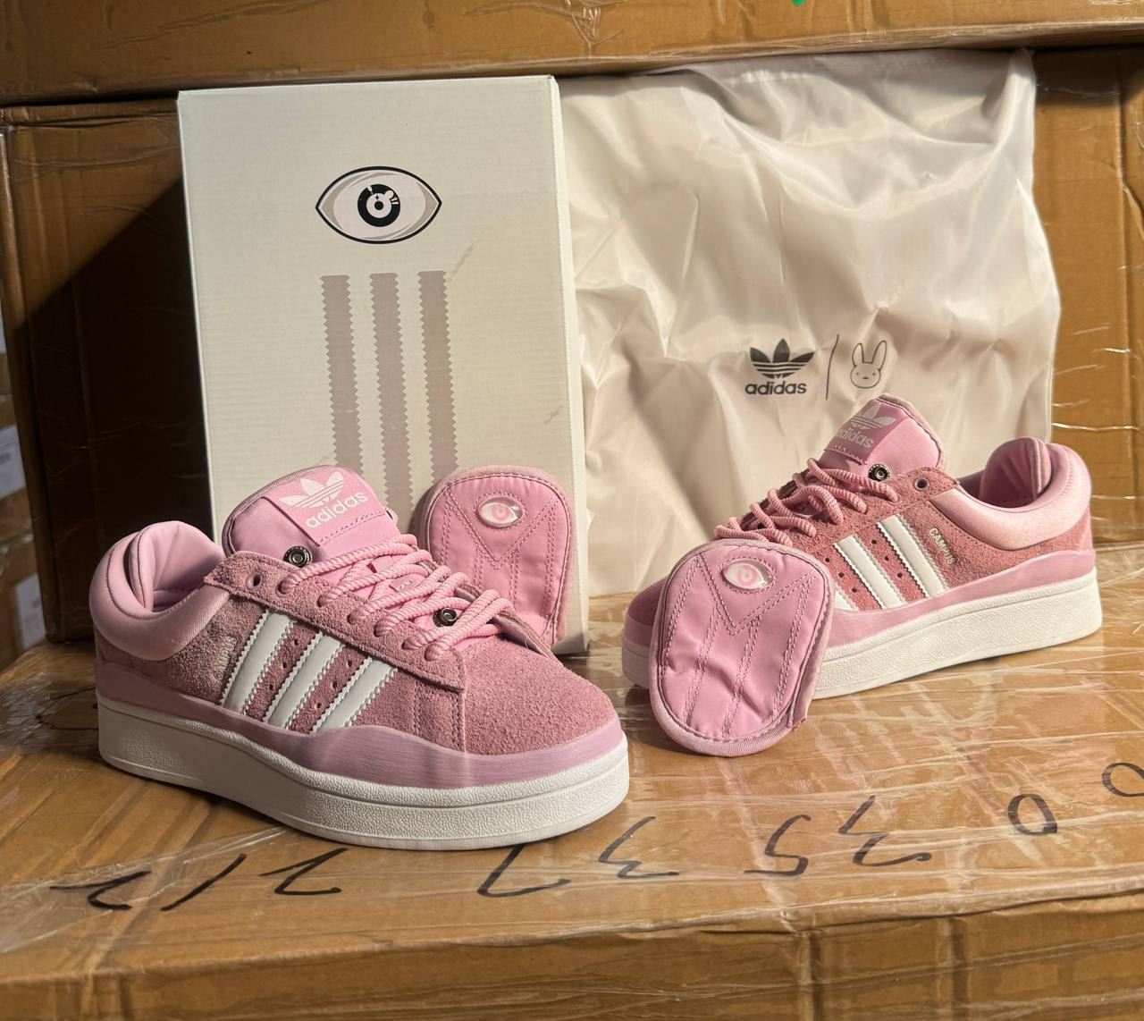 Zapatillas Adidas Bud Bunny - Imagen 1