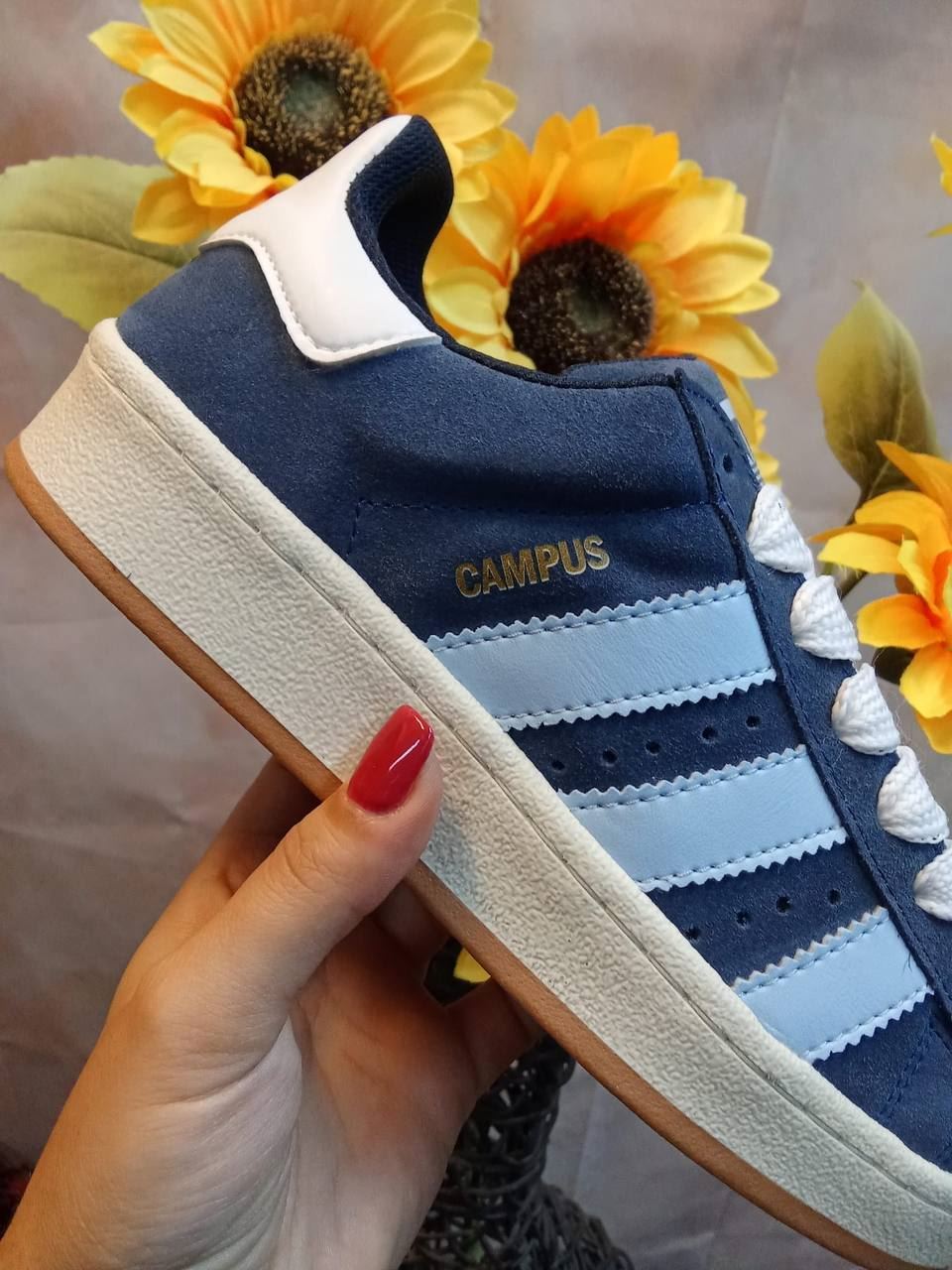 Zapatillas Adidas campus azul - Imagen 1
