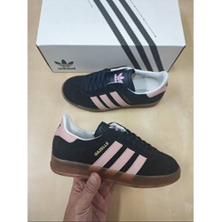 Zapatillas Adidas Gazelle de mujer - Imagen 1