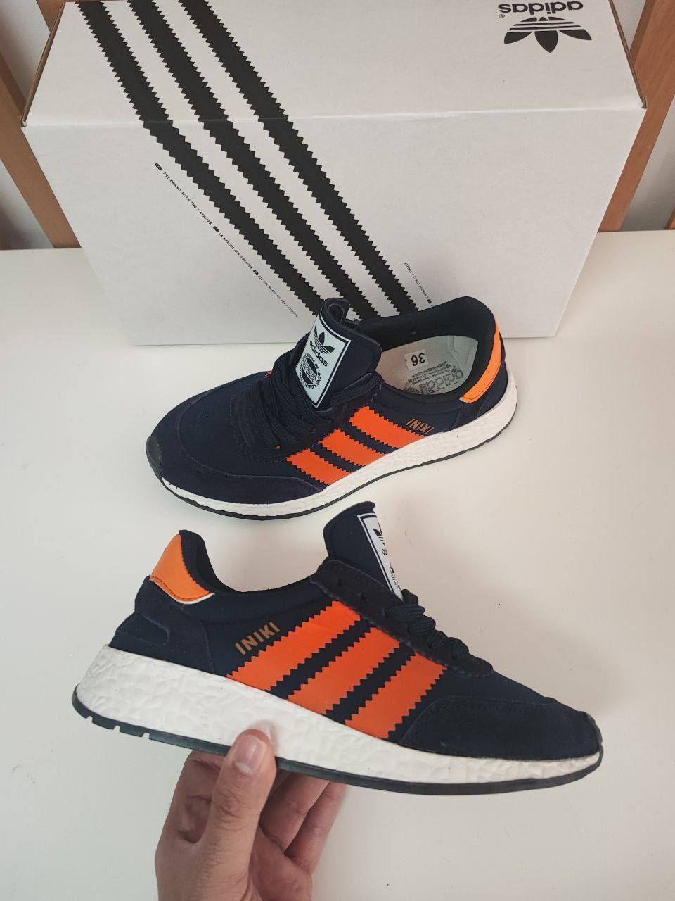 Zapatillas Adidas Iniki de mujer - Imagen 1