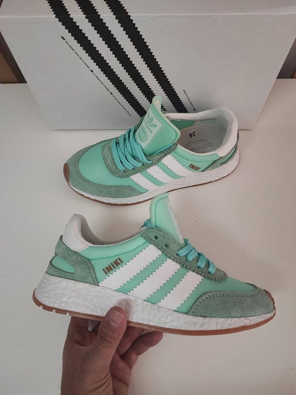 Zapatillas Adidas Iniki de mujer - Imagen 4