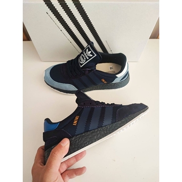 Zapatillas Adidas Iniki temporada 25 - Imagen 1