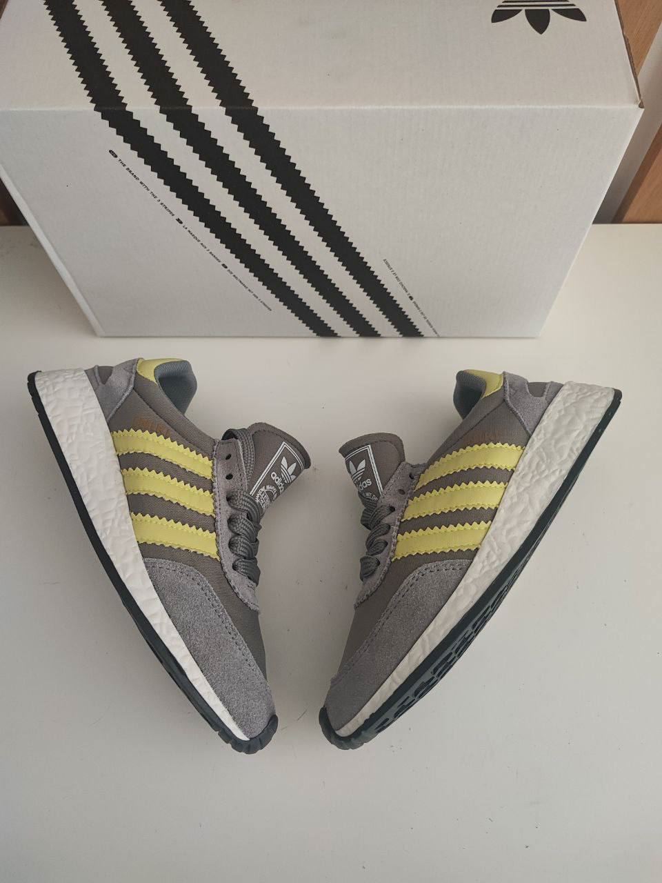 Zapatillas Adidas Iniki - Imagen 1