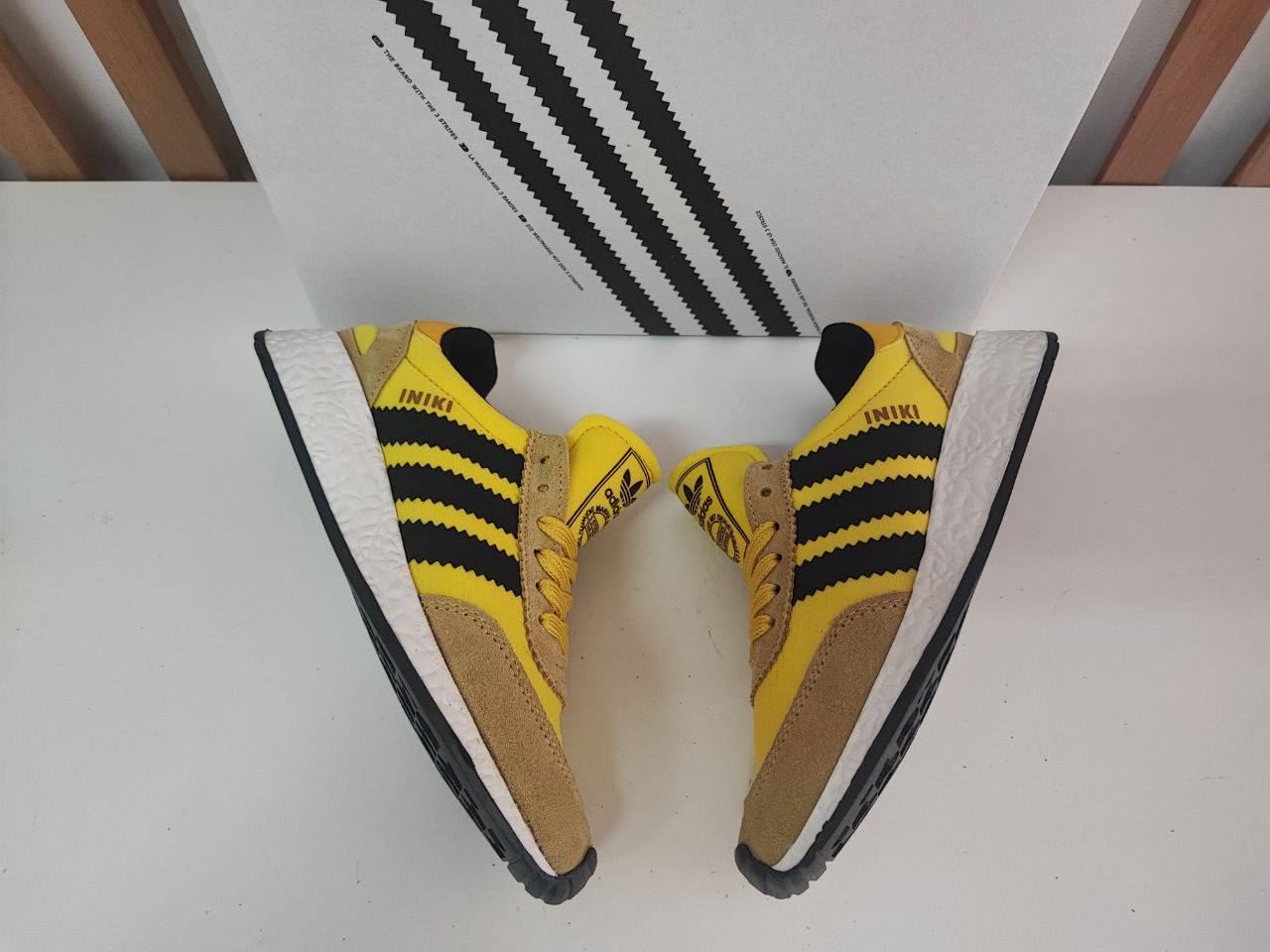 Zapatillas Adidas Iniki - Imagen 2