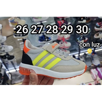 Zapatillas Adidas niños - Imagen 1