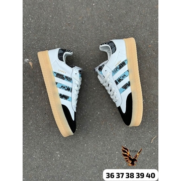 Zapatillas Adidas samba animal print - Imagen 1