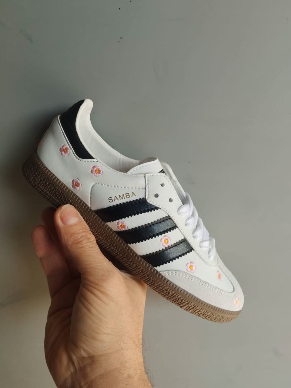 Zapatillas Adidas Samba flores - Imagen 1