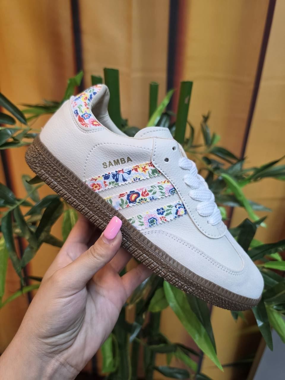 Zapatillas Adidas samba flores - Imagen 1