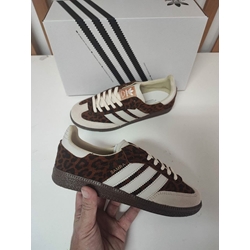 Zapatillas Adidas samba Leopardo - Imagen 1