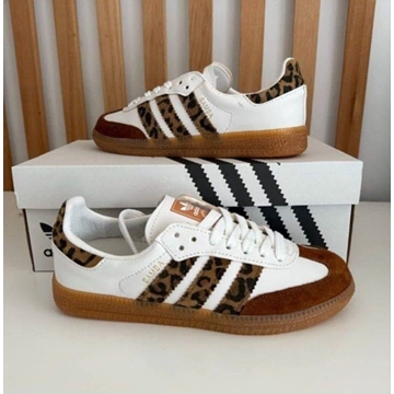 Zapatillas Adidas samba Leopardo - Imagen 2