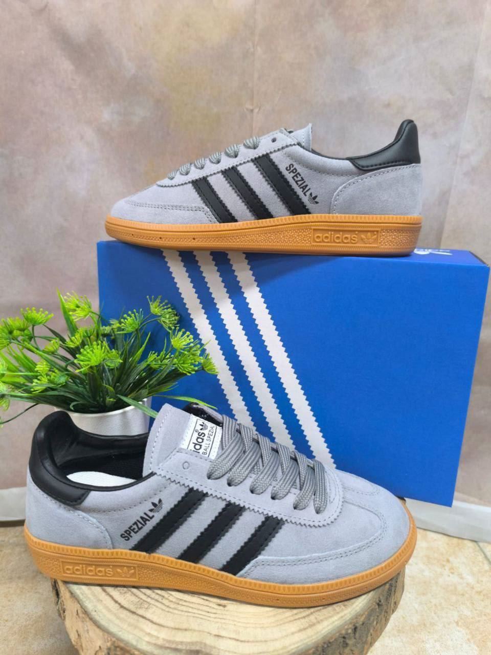 Zapatillas Adidas Spezial de mujer - Imagen 4