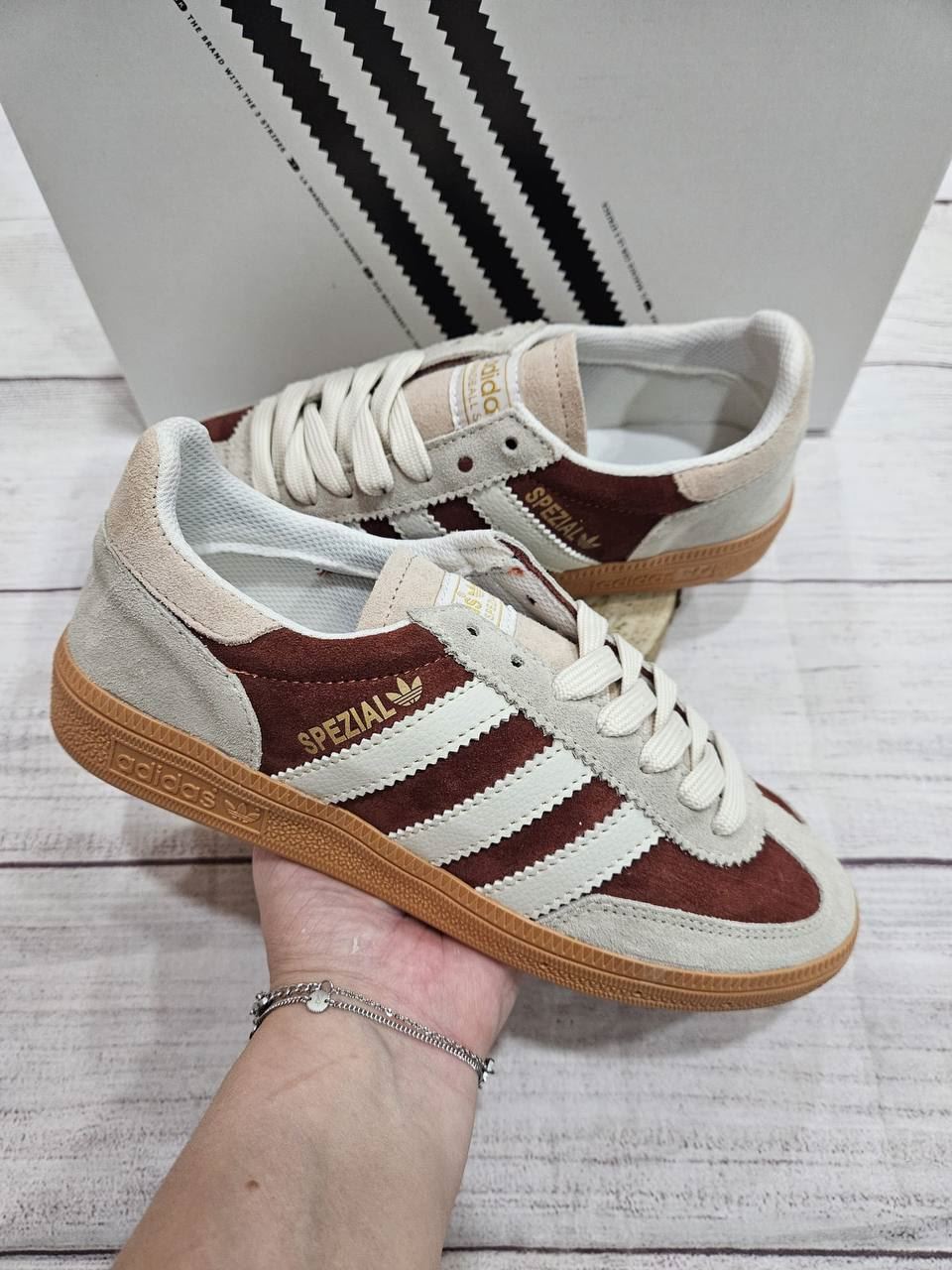 Zapatillas Adidas Spezial mujer - Imagen 1