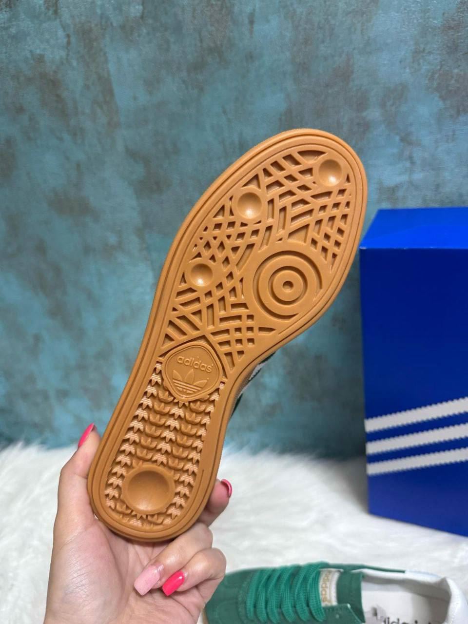 Zapatillas Adidas Spezial terciopelo - Imagen 5