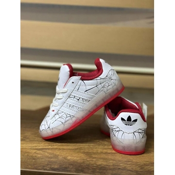 Zapatillas Adidas Spiderman - Imagen 1