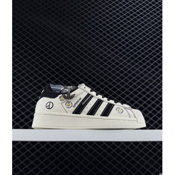 Zapatillas Adidas Superstar Kaws - Imagen 1