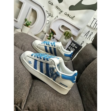 Zapatillas Adidas Superstar Yankens - Imagen 2