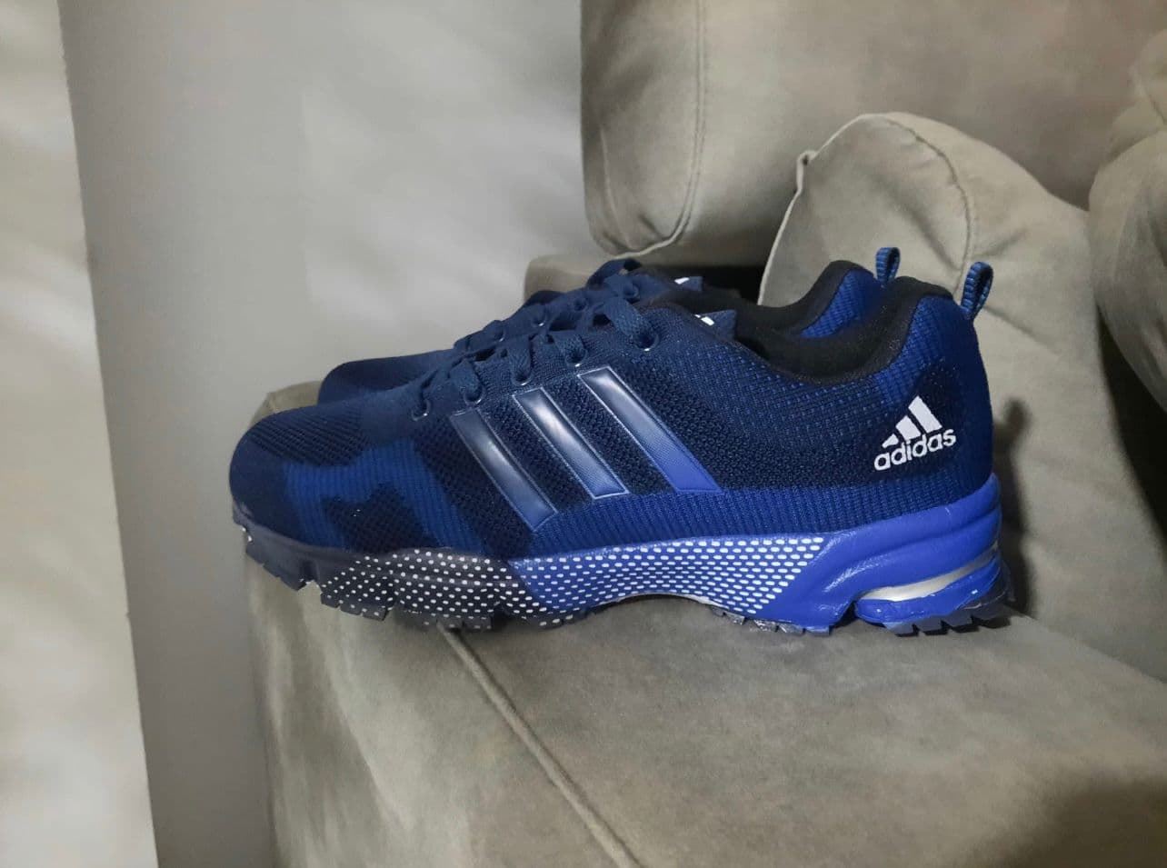Zapatillas Adidas tela - Imagen 1