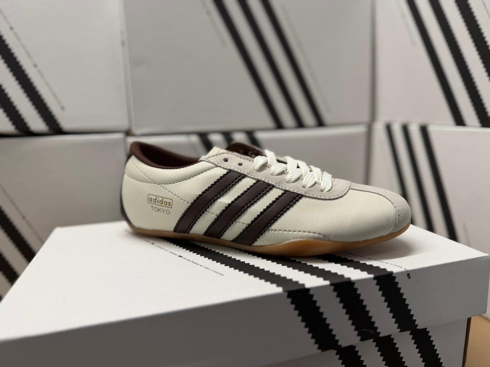 Zapatillas Adidas Tokyo - Imagen 1
