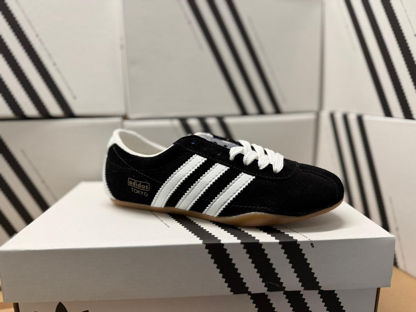 Zapatillas Adidas Tokyo - Imagen 2