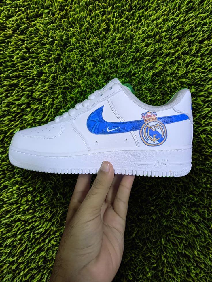 Zapatillas Air Force 1 escudo Madrid - Imagen 1
