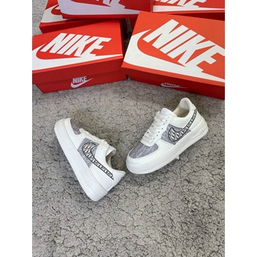 Zapatillas Air force One Dior - Imagen 1