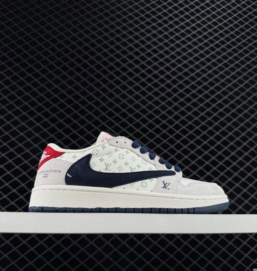 Zapatillas Air Jordan 1 Low Travis Scott - Imagen 1