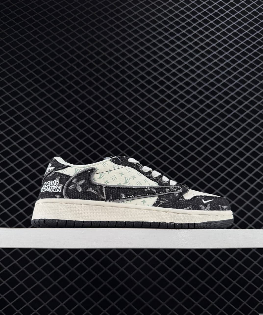Zapatillas Air Jordan 1 Low Travis Scott - Imagen 2
