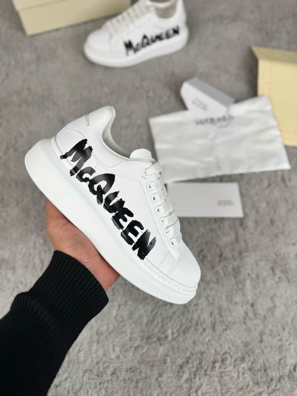 Zapatillas Alexander McQueen - Imagen 1