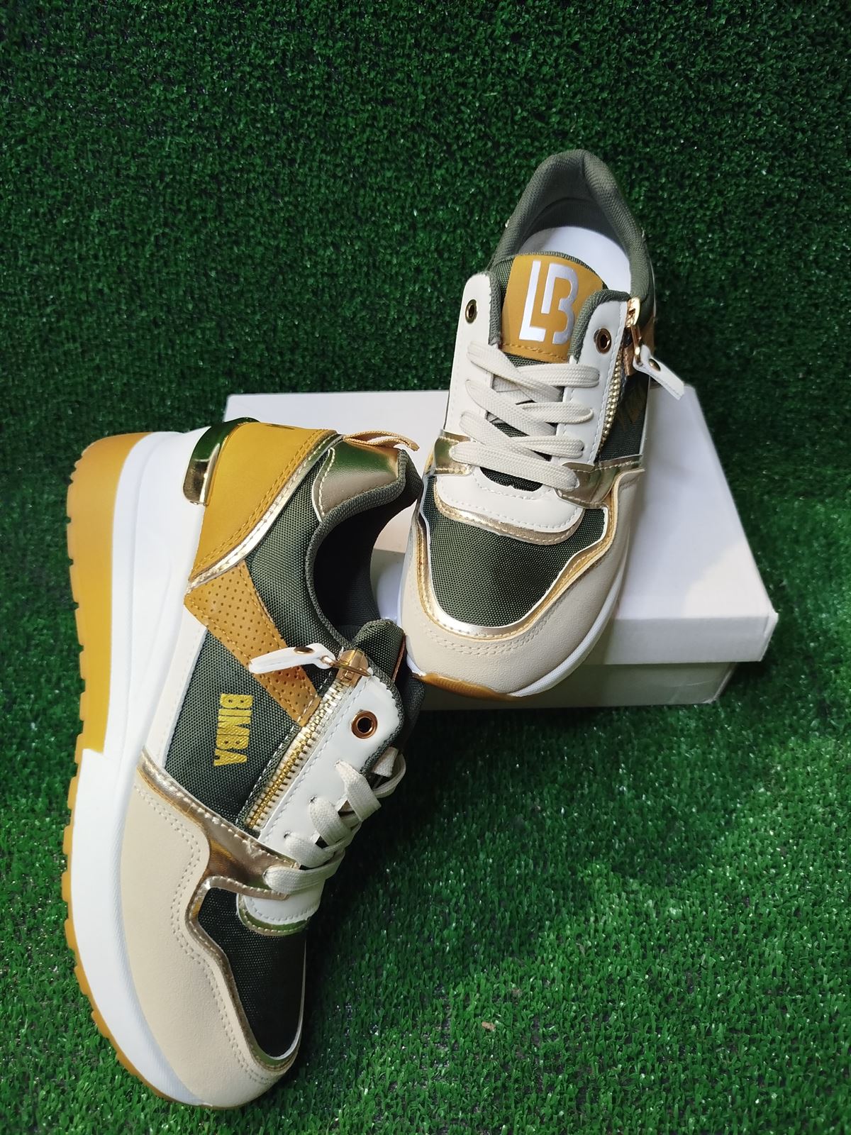 Zapatillas Bimba y Lola - Imagen 1