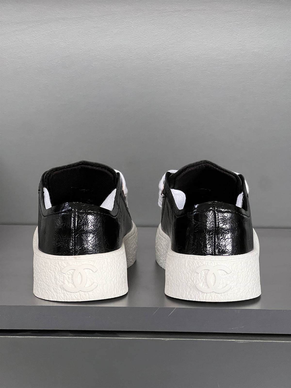 Zapatillas Chanel de mujer - Imagen 13