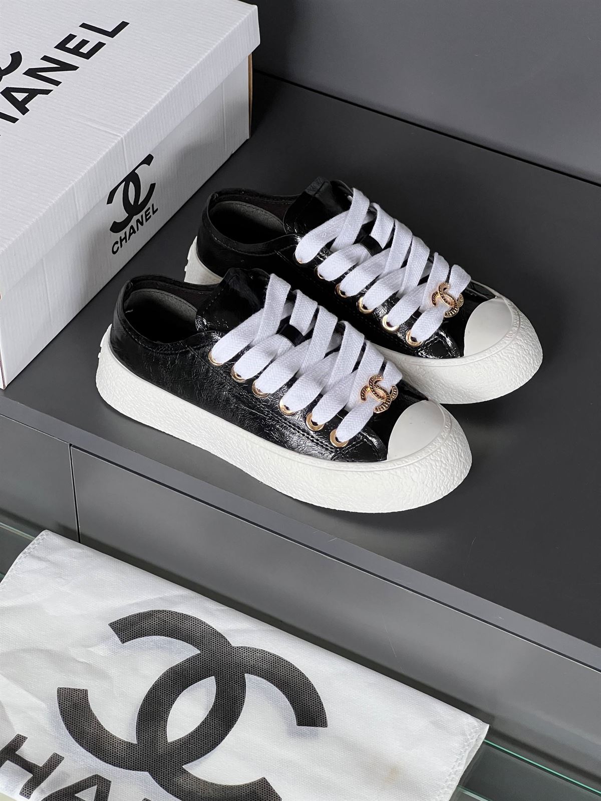 Zapatillas Chanel de mujer - Imagen 7