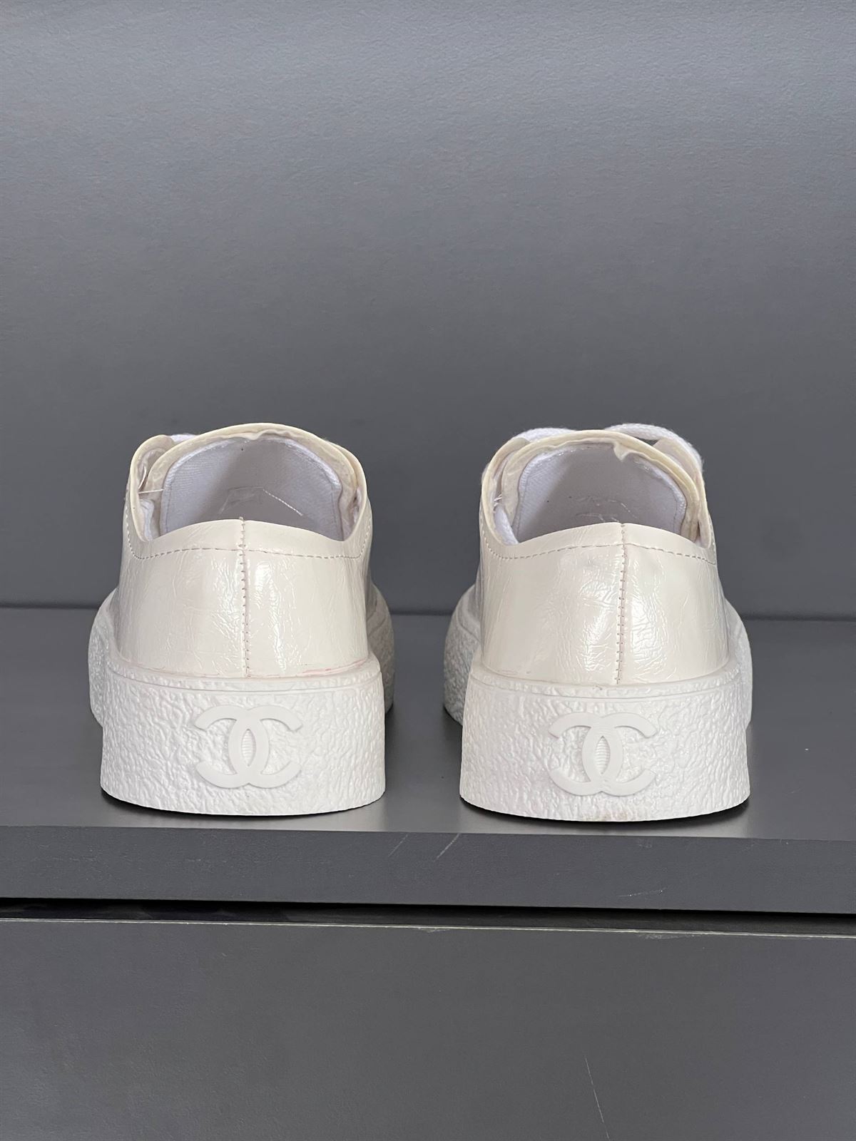 Zapatillas Chanel de mujer - Imagen 10