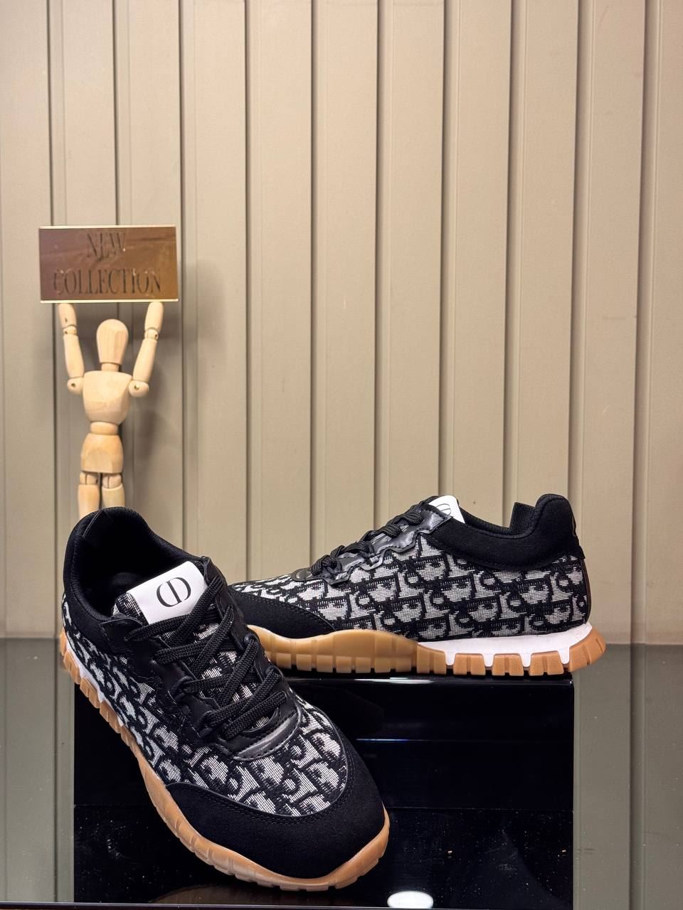 Zapatillas Christian Dior - Imagen 1