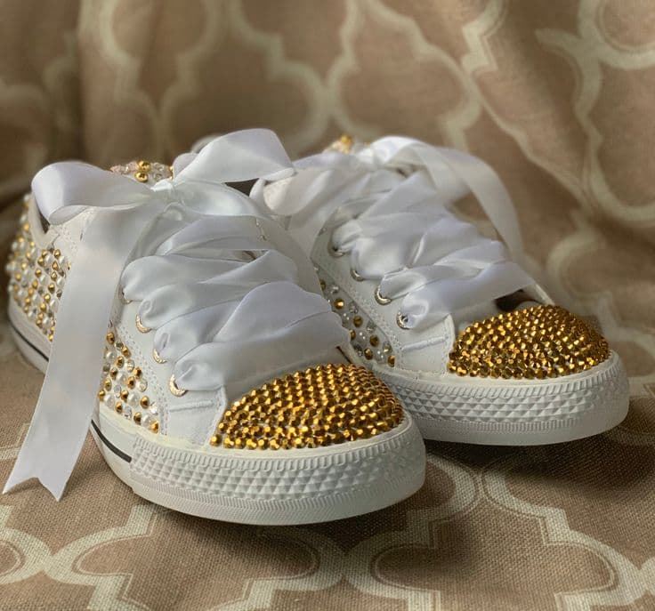 Zapatillas Converse Chuck Taylor con perlas - Imagen 1