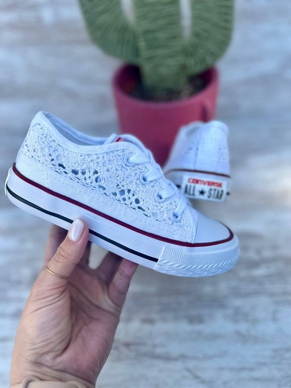 Zapatillas Converse crochet para niños - Imagen 4