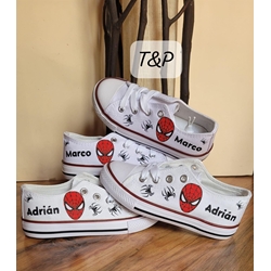 Zapatillas Converse personalizadas de Spiderman - Imagen 1
