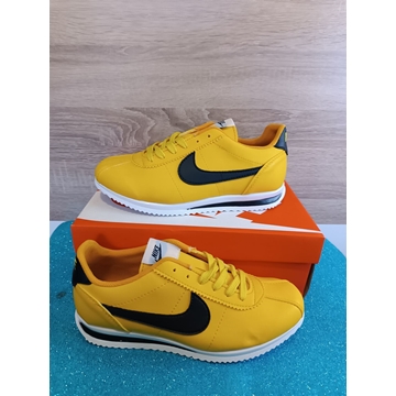 Zapatillas cortez - Imagen 1