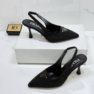 Zapatillas de tacón Prada - Imagen 1