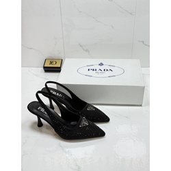 Zapatillas de tacón Prada - Imagen 2