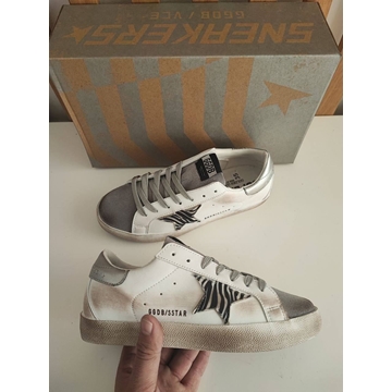 Zapatillas Golden Goose de mujer - Imagen 2