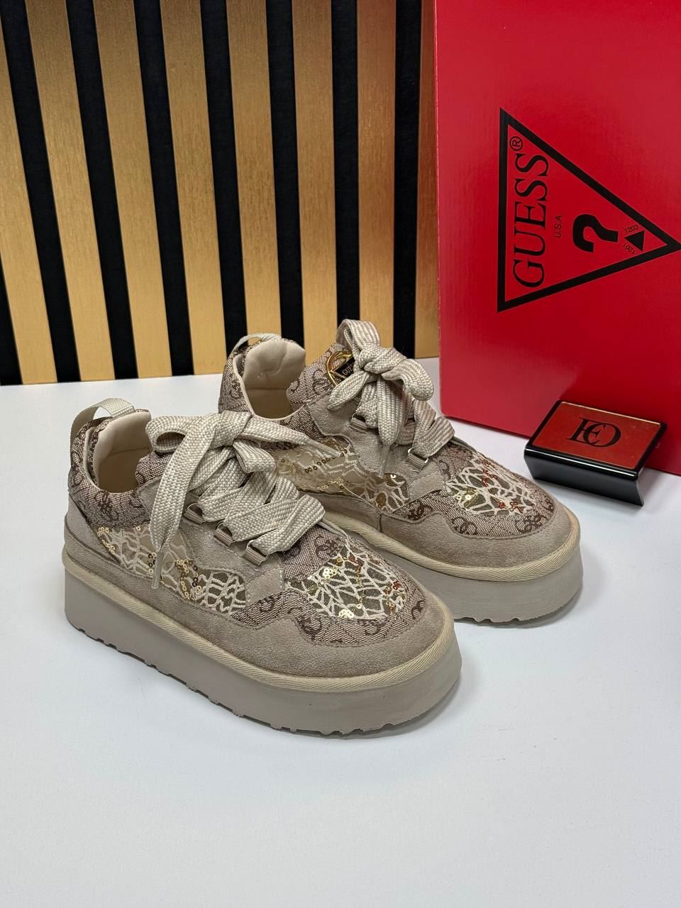 Zapatillas Guess Ridgee2 con plataforma - Imagen 1