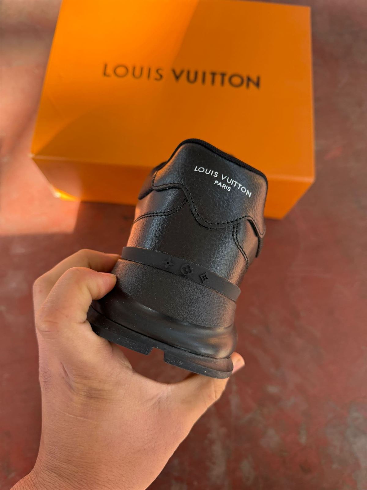 Zapatillas Louis Vuitton Trainer 2026 - Imagen 3