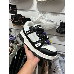 Zapatillas Louis Vuitton - Imagen 2